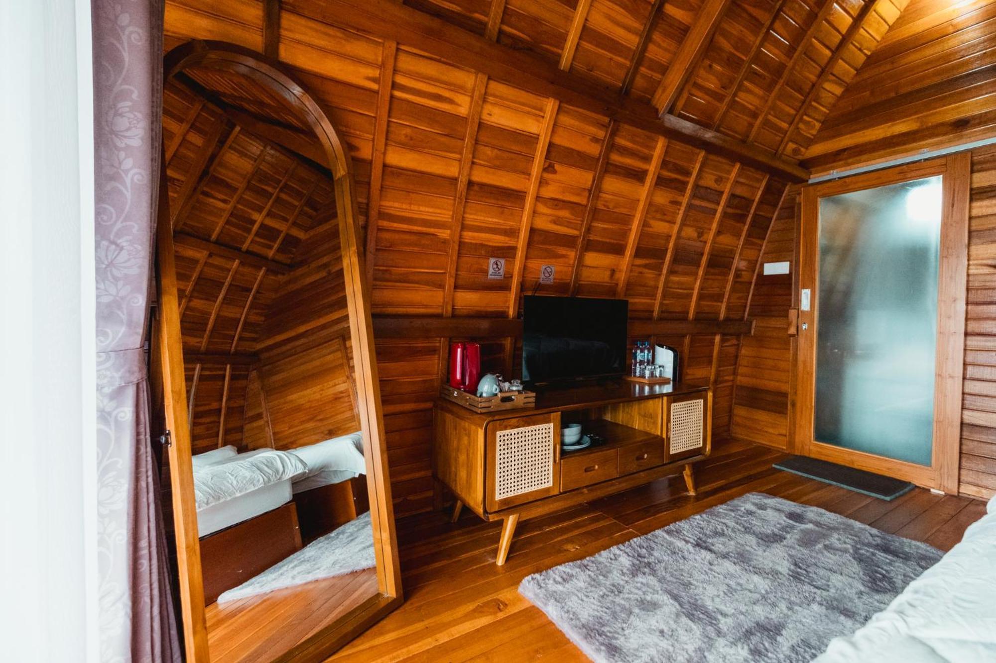 The Polumb Garden Bedugul Hotel Selemadeg Екстериор снимка