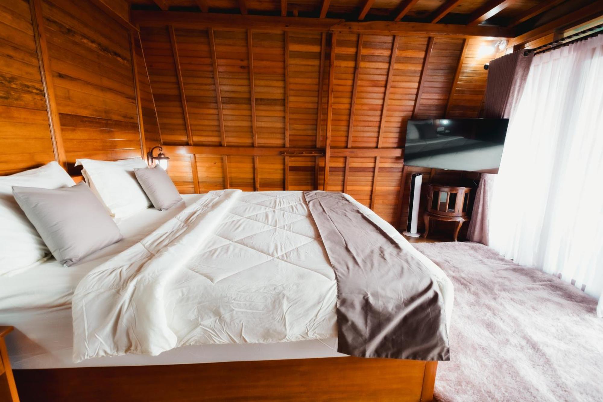 The Polumb Garden Bedugul Hotel Selemadeg Екстериор снимка