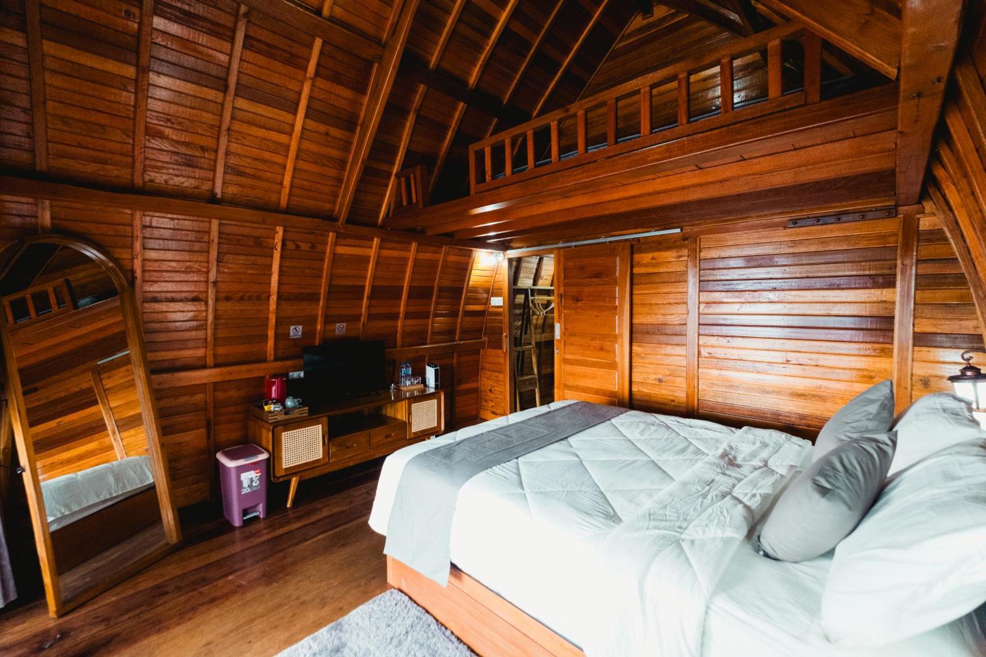 The Polumb Garden Bedugul Hotel Selemadeg Екстериор снимка